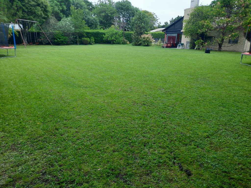 HERMOSA QUINTA CON PILETA EN RANELAGH image 3