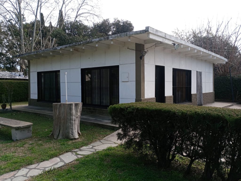 GRAN QUINTA CON PISCINA, QUINCHO Y PARRILLA EN SOURIGUES image 2