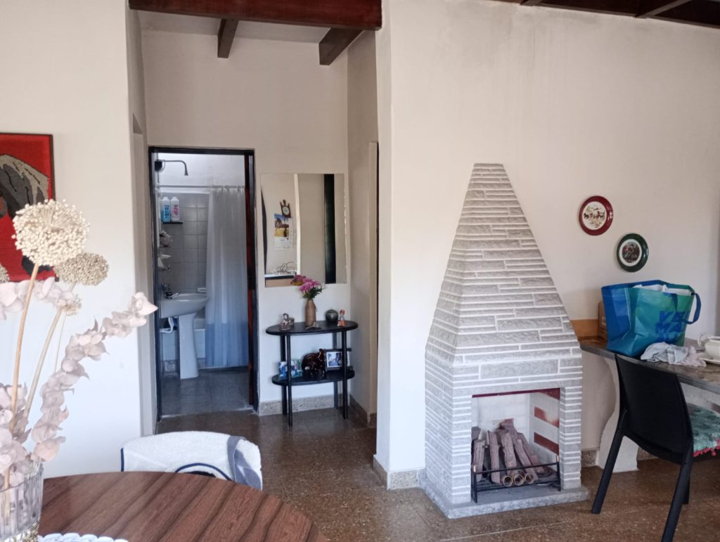 GRAN QUINTA CON PISCINA, QUINCHO Y PARRILLA EN SOURIGUES image 4