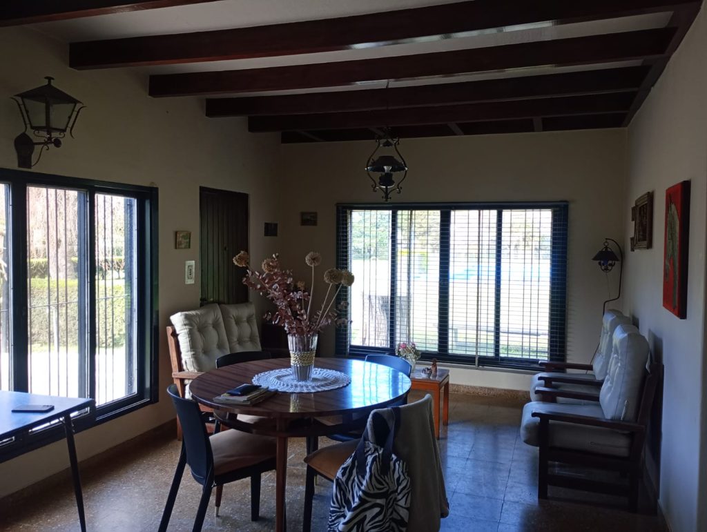 GRAN QUINTA CON PISCINA, QUINCHO Y PARRILLA EN SOURIGUES image 5